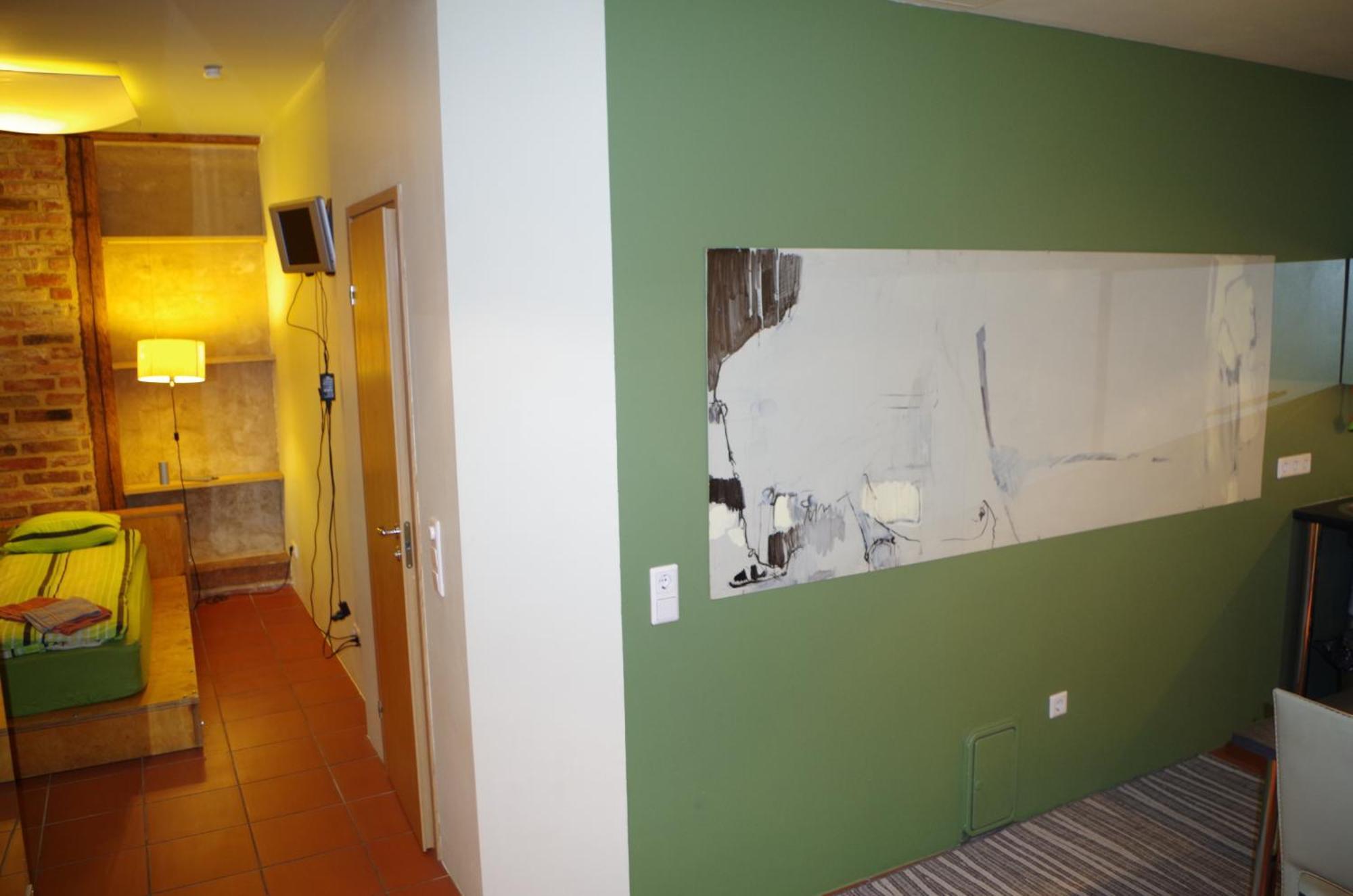 Aaba Apartment Тарту Екстер'єр фото